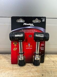 Master Lock 58 in. (16 mm) Class IIIIV Barbell Trailer Receiver Lock (2-Pack) MSRP $42.74 (missing one set of keys)