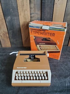 Vintage Marxwriter Marx Toys Typewriter in good condition