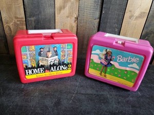 2 Vintage Lunchboxes Home Alone 2, Barbie with Thermos