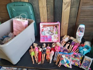 Lot of Vintage Dolls,  Barbies and Tons of clothes &amp more with Tote