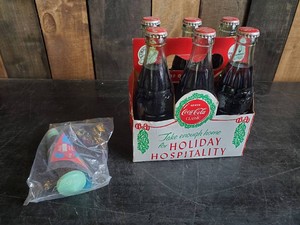 Hard to find Collector 6 Pack of Classic Coke - Unopened Bottles