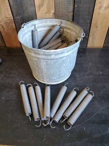 Galvinized Bucket Loaded with Heavy Duty Springs
