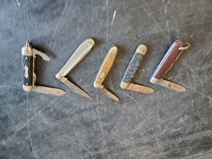 5 Vintage Pocket Knives in Decent Condition