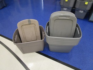 (9) Totes wLids