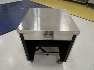 Drake SS Food Service Table 31x32x36
