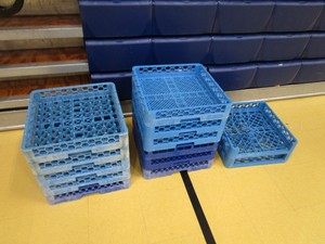 (13) Dishwasher Trays 19 12x19 12