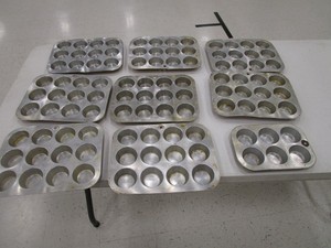 Alum Muffin Tins