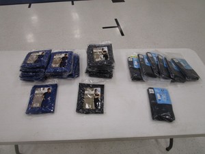 (30) (New) Aprons