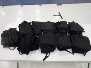 (52) Aprons