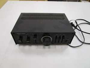 Realistic Amp
