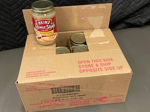 Case of 12 Heinz HomeStyle Roasted Turkey Gravy, 12 oz Jars (Best By 01162024)