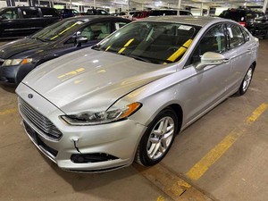 2013 Ford Fusions SE