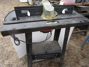 Skil 1-34hp router with Wolfcraft ...