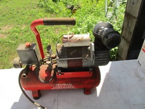 Central Pneumatic air compressor...