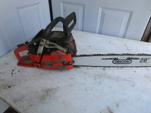 Sachs Dolmer chainsaw with 20 blad...