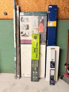 Mini Blinds and flooring
