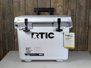 RTIC Outdoors Ultra Light 22qt Rolling Hard Sided Cooler - White