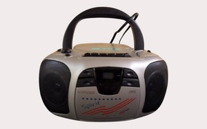 Blast from the Past Spirit Portable CDCassette Boombox with AMFM Radio  School Surplus