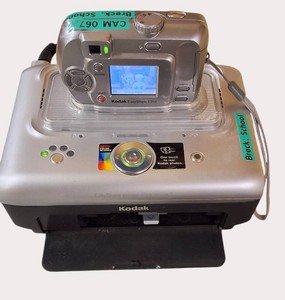 Kodak EasyShare C310 Digital Camera & EasyShare Printer Dock Series 3 Bundle  Tested & Working