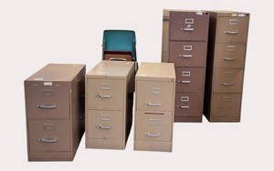 Office Storage Upgrade 2-Drawer & 4-Drawer Metal Filing Cabinets  Lot of 5