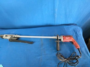 PAMFast P13KDE Auto Feed Screw System featuring a 2500 RPM Milwaukee motor.