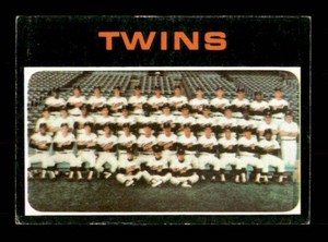 1971 Topps Twins Team Card Vintage Baseball Card