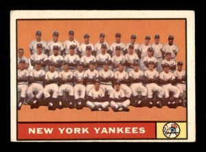 1961 Topps New York Yankees Team Card Mickey Mantle Vintage Baseball Card