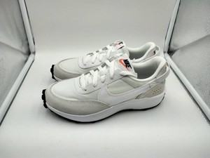 WMNS NIKE WAFFLE DEBUT