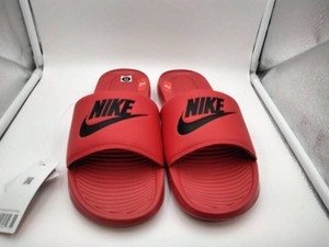NIKE VICTORI ONE SLIDE