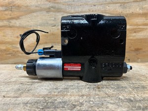 Brand Hydraulics Electronically Adjustable Flow Control Valve - 0-10 GPM, 3,000 PSI, Model# PEFC12-10-12 #20165 Msrp $449.99