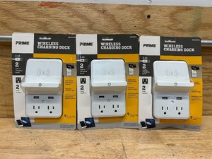 2-Outlet Wireless-Charging-Dock Wall Tap with 2 USB Ports MSRP $102.87 (lot of 3)