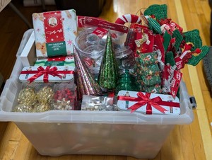 Bulk Lot Brand New Assorted Christmas Decor & Gift Supplies (Variety Tote)