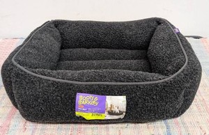 Modern Cuddler Rectangle Dog Bed - S- Boots & Barkley