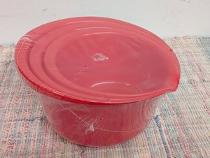 Set of 3 Red Microwavable Plastic Mixing Bowls