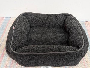 Modern Cuddler Dog Bed - S - Boots & Barkley