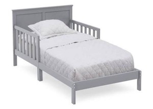 Collins Wood Toddler Kids Bed, Greenguard Gold Certified Gray - Delta Children