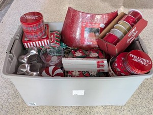 Bulk Lot Brand New Assorted Christmas Decor & Gift Supplies (Variety Tote)