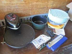 Lot of kitchen accessories