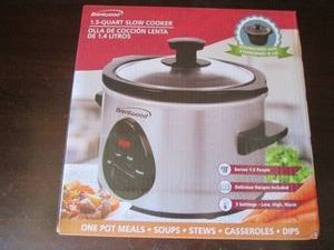 Brentwood 1.5qt Slow Cooker with Stainless Steel finish