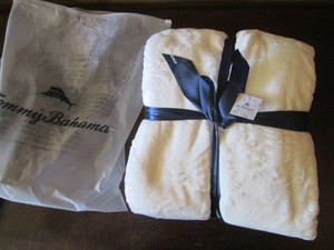 Tommy Bahama blanket