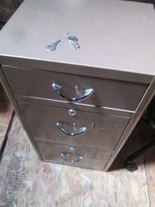Metal standard size file cabinet wi...