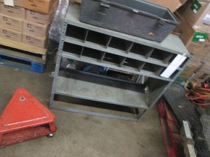 Rolling 2-tier triangular shop stoo...