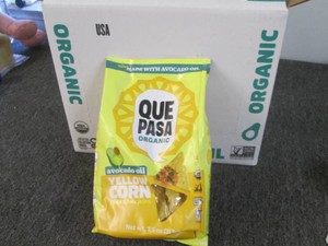 8 7.5 oz bags of Que Pasa organic c...
