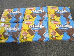 6 E L Fudge sandwich cookies...