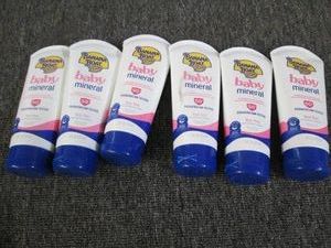6 Banana Boat baby mineral sunscree...
