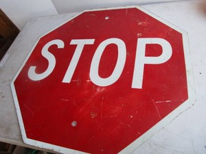 Decomm. STOP Sign