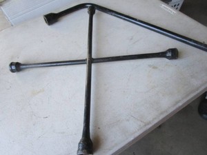 Tire Wrenches wFour Way