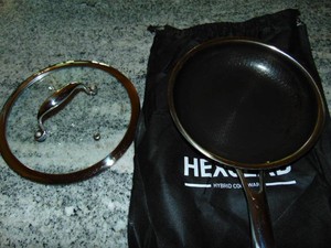 Hexclad Hybrid Nonstick 8 Inch Fry Pan with Tempered Glass Lid