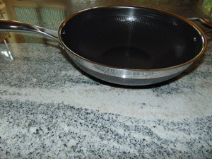 Hexclad Hybrid Nonstick 12 Inch Wok Stay Cool Handle