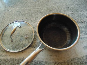 HexClad 3-Quart Hybrid Nonstick Saucepan with Lid